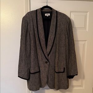 Tamotsu Black and White Striped Blazer